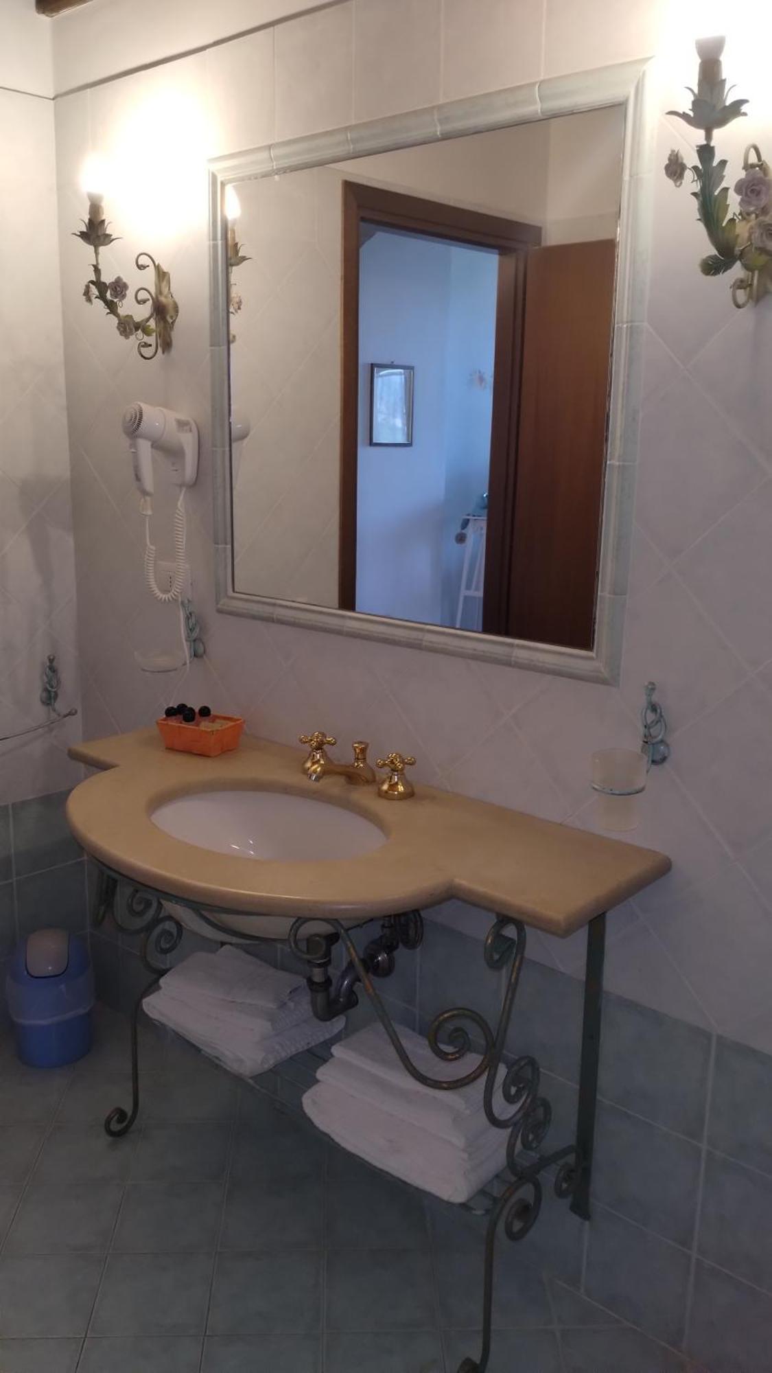 Podere Tre Cipressi Apart otel Campiglia Marittima Dış mekan fotoğraf