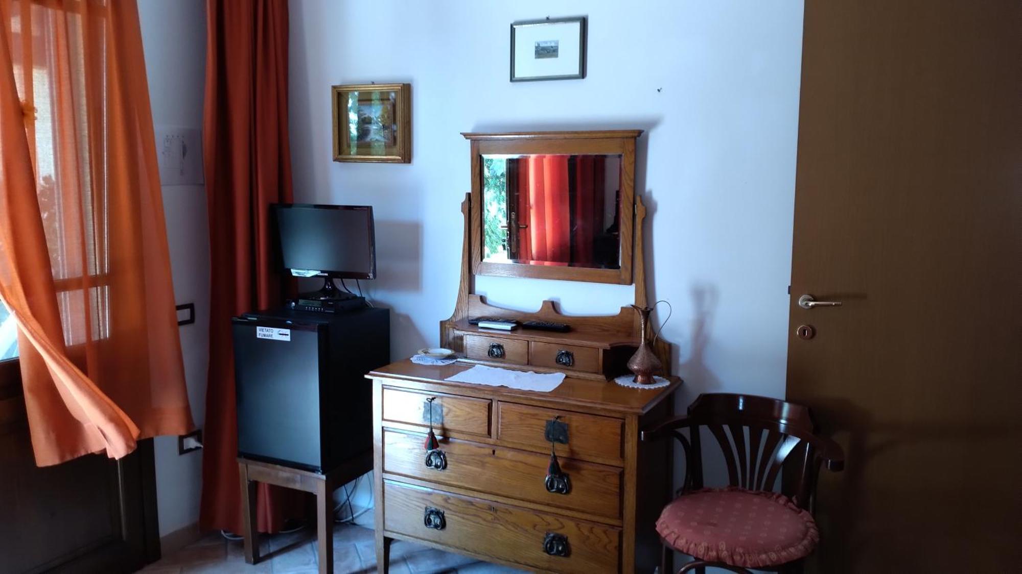 Podere Tre Cipressi Apart otel Campiglia Marittima Dış mekan fotoğraf