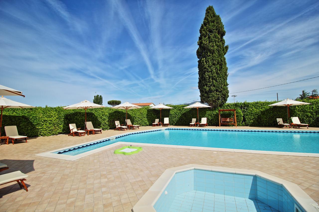 Podere Tre Cipressi Apart otel Campiglia Marittima Dış mekan fotoğraf