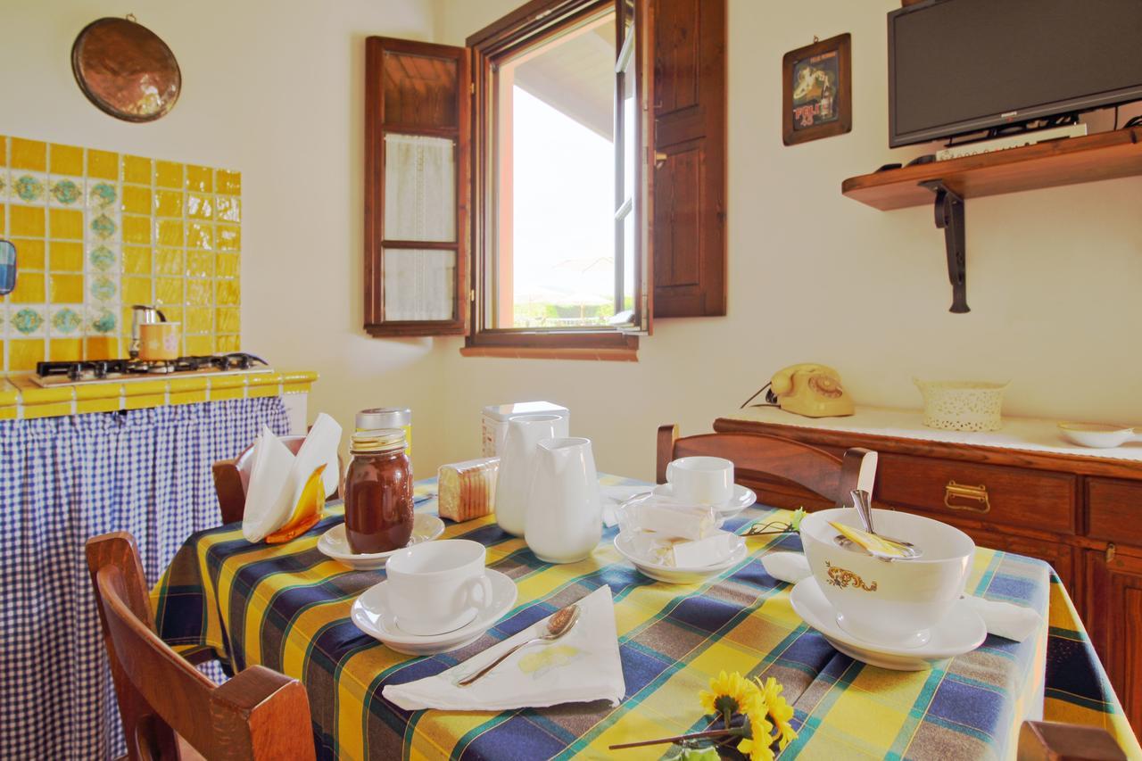 Podere Tre Cipressi Apart otel Campiglia Marittima Dış mekan fotoğraf