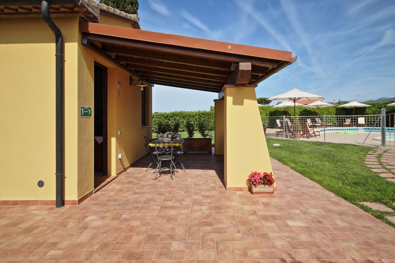 Podere Tre Cipressi Apart otel Campiglia Marittima Dış mekan fotoğraf